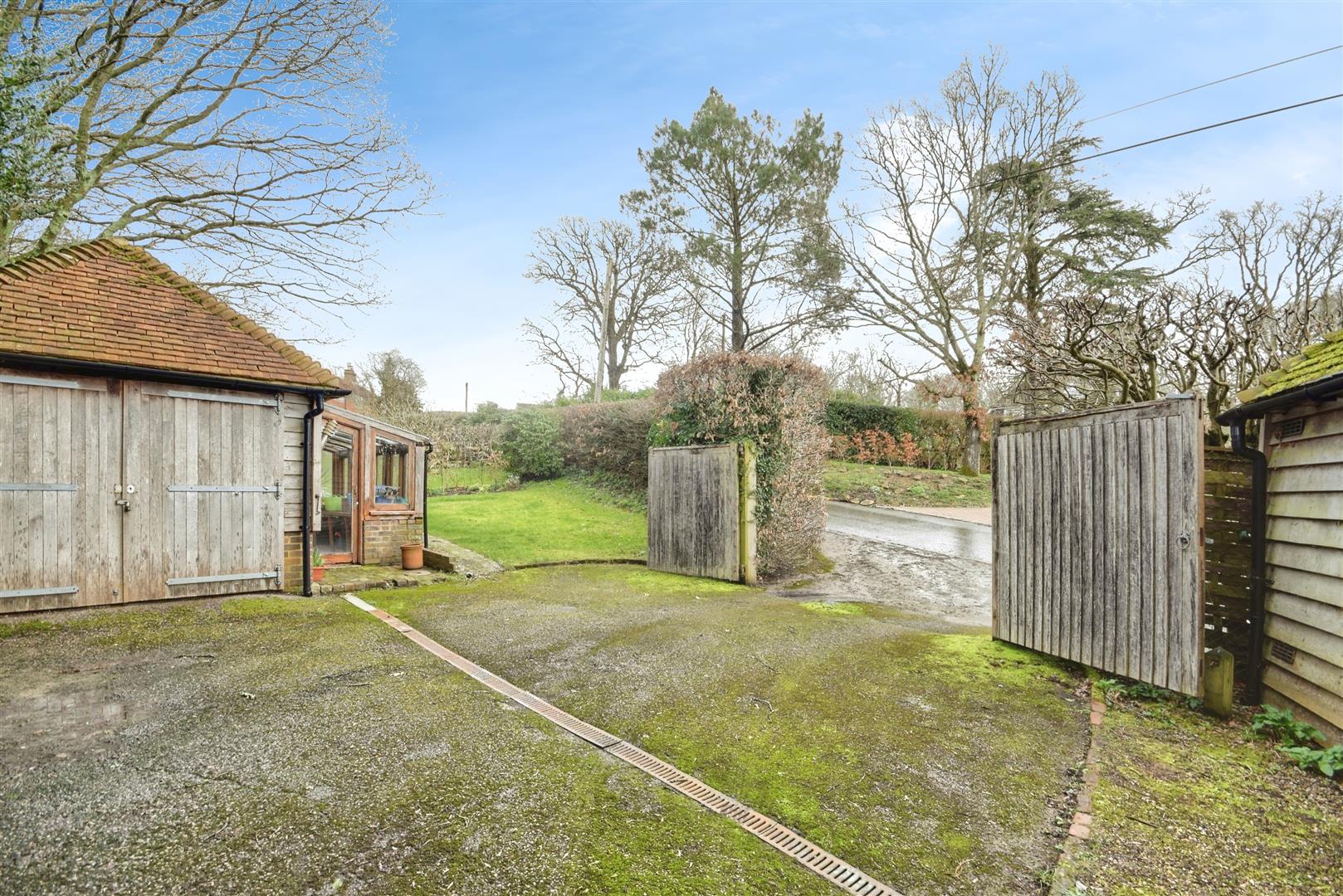 Ewhurst Lane, Northiam Rush, Witt & Wilson